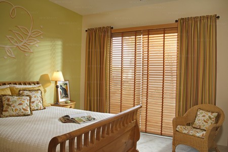 Unveiling the Warmth of Wood Blinds for Your Las Vegas Home